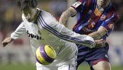 Van Nistelrooy salva al Real Madrid de la desidia en Levante