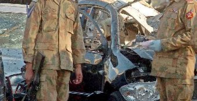 Mueren tres paquistaníes en un ataque contra la sede de una ONG
