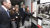 Una exposición en el Parlamento Vasco busca deslegitimar el lado oscuro de la sociedad