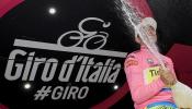 Contador se exhibe en la contrarreloj y recupera el rosa del Giro