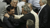 El Parlamento griego aprueba por mayoría la propuesta del Gobierno de Tsipras para solicitar el rescate