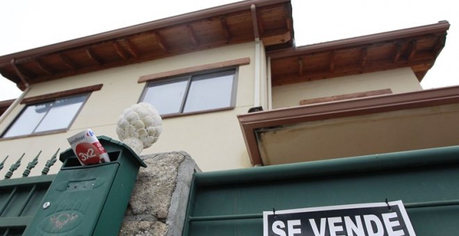 El Banco Sabadell rectifica y concede una hipoteca a un hombre al que se la negó por haber padecido cáncer