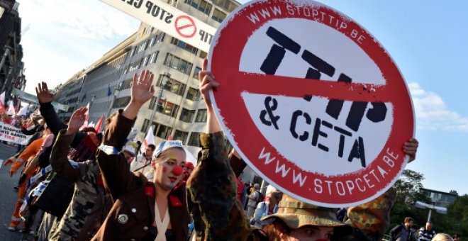 Más de 300 organizaciones piden a los grupos parlamentarios que voten 'no' al CETA