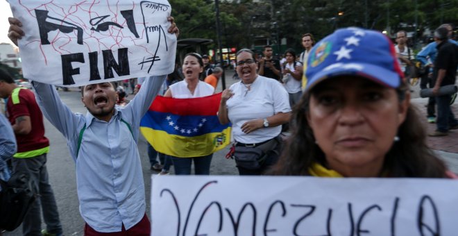El Consejo de Defensa de Venezuela pide al Supremo que revise las sentencias que bloquean el poder del Parlamento