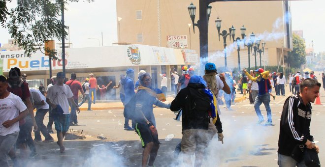 Los disturbios en las manifestaciones opositoras en Venezuela dejan tres muertos
