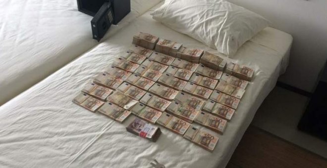 La policía colombiana encuentra 262.000 euros en el apartamento de lujo del exconsejero de 'La Razón' en Barranquilla