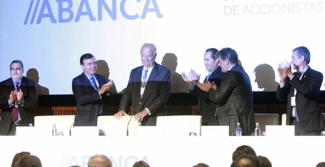 Escotet releva a Etcheverría en la presidencia del banco gallego Abanca