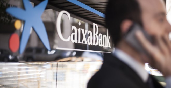 CaixaBank compra a el negocio de tarjetas y el de TPVs de su filial portuguesa