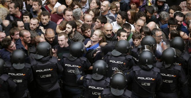 L'Audiència de Barcelona reitera que l'1-O va haver-hi una "violència desproporcionada" en les càrregues policials