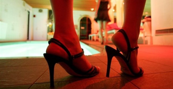 Una asociación lleva a juicio al Ministerio de Trabajo por aprobar el sindicato de prostitutas