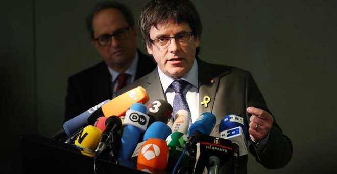 Puigdemont demana prudència, Colau recorda el suport de Sánchez al 155 i Rivera pronostica un Govern espanyol "hipotecat"