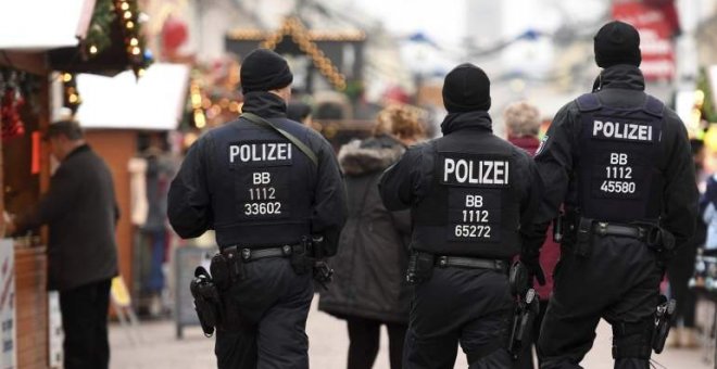 Encuentran a un menor desaparecido hace dos años en el armario de un sospechoso de pedofilia en Alemania