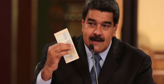 Maduro sube 35 veces el salario mínimo, devalúa la moneda y sube los impuestos