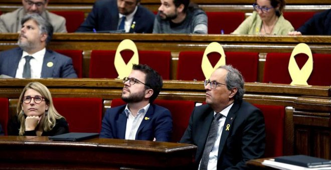 La división entre ERC y JxCAT impide al Parlament reprobar al rey y reivindicar la independencia de Catalunya