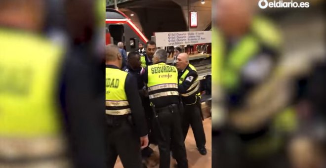 Vigilantes de seguridad de Cercanías Renfe agreden a un pasajero negro que se negó a mostrar su billete