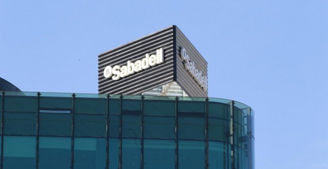 Sabadell gana un 56,5% menos hasta septiembre por los problemas informáticos de su filial británica