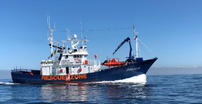 El barco Aita Mari rescata a 78 personas a la deriva en aguas del Mediterráneo