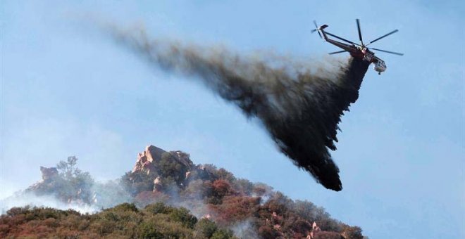 Los incendios de California siguen creciendo y dejan ya medio centenar de muertos
