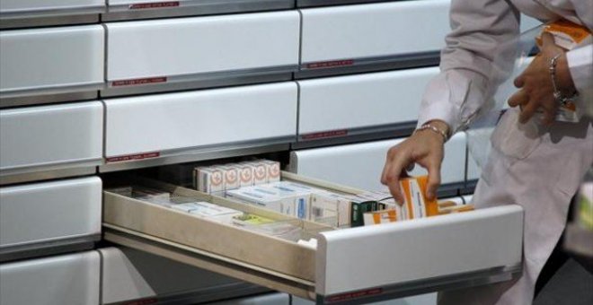 Un laboratorio dispara sus ingresos al retirar cinco medicamentos contra el cáncer