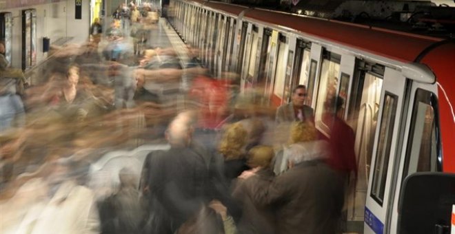 Els treballadors del Metro mantenen la vaga per la crisi de l'amiant