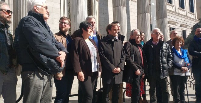 Ayuntamientos del cambio afean al Gobierno su parálisis en la lucha por la justicia para las víctimas del franquismo
