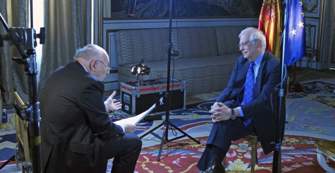 Borrell talla amb irritació manifesta una entrevista a la televisió alemanya