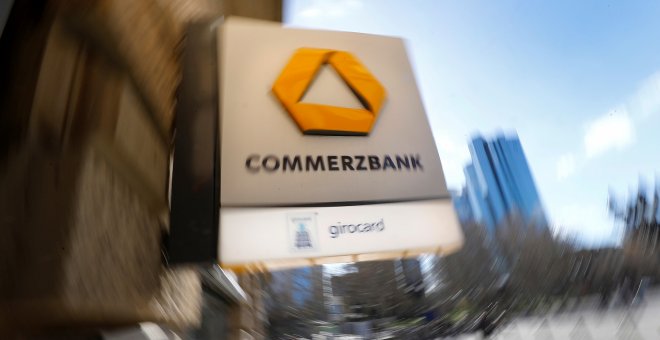 El italiano Unicredit se fija en Commerzbank, si fracasa su fusión con Deutsche Bank