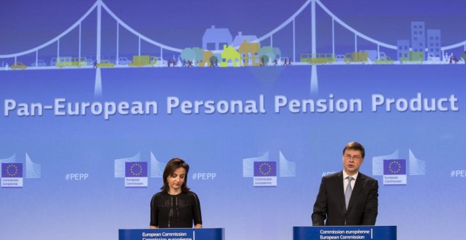 En qué consiste el plan aprobado por el Parlamento Europeo para favorecer a la banca y los planes privados de pensiones