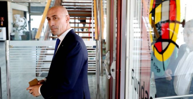 Mediapro niega el pago de sobornos y anuncia una querella contra el presidente de la Federación Española de Fútbol
