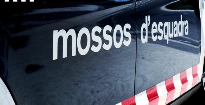 Varias aspirantes a Mossos denuncian que los examinadores las obligaron a quedarse en ropa interior