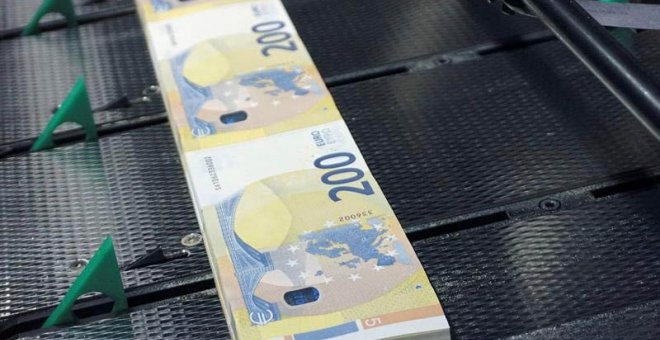 Más prácticos y seguros, así son los nuevos billetes de 100 y 200 euros