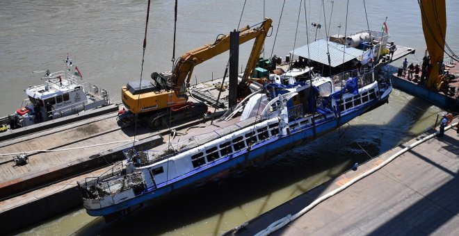 El hundimiento del barco turístico en Budapest deja 24 muertos y cuatro desaparecidos