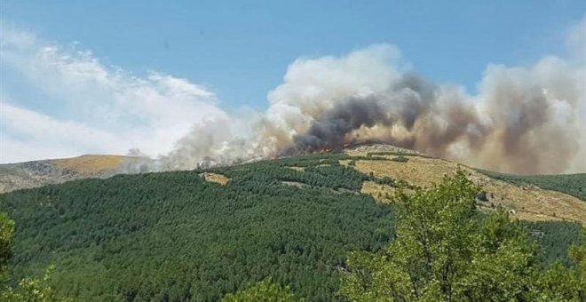 Un incendio en Sotillo (Ávila) quema 300 hectáreas