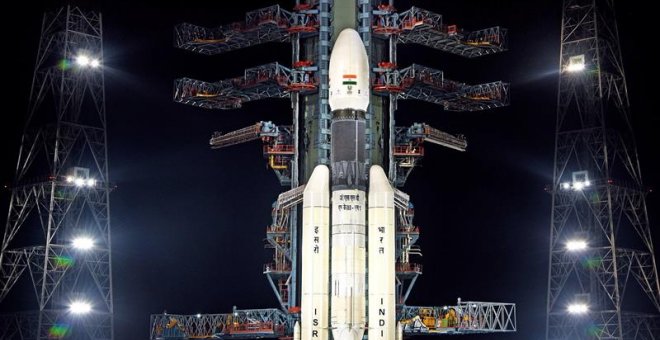 India suspende su misión al inexplorado polo sur de la Luna
