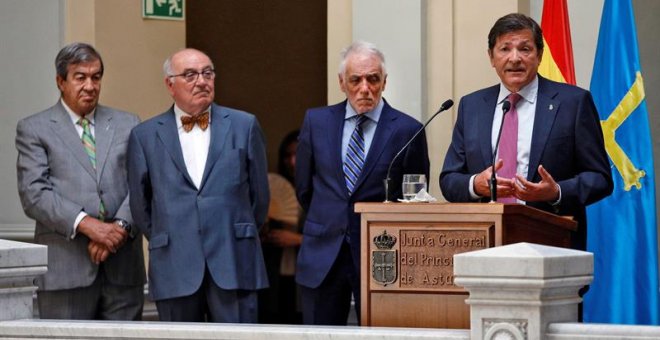 Adrián Barbón toma posesión como presidente de Asturias