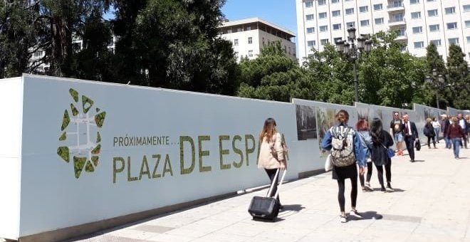Paralizan las obras de la Plaza de España de Madrid al aparecer restos de la época de Felipe II