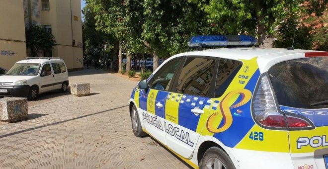 Detenido un policía local de Sevilla por agredir a su pareja