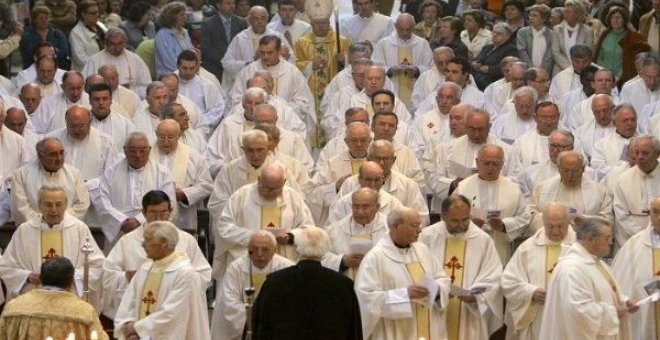 La Iglesia, "un paraíso fiscal" que sube el sueldo del clero un 54% en 10 años