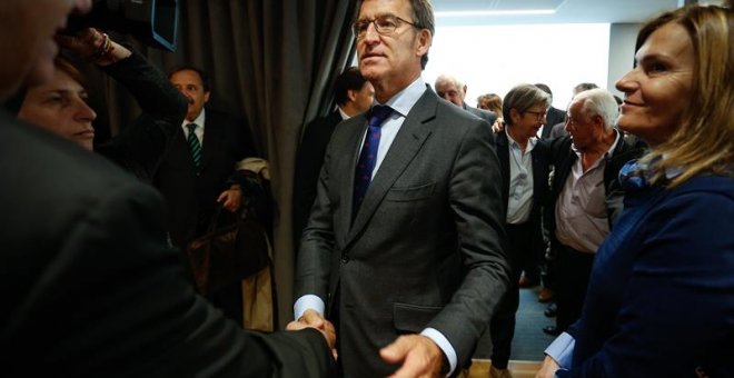 Feijóo reclama moderación al PP de Casado para conservar su mayoría en Galicia