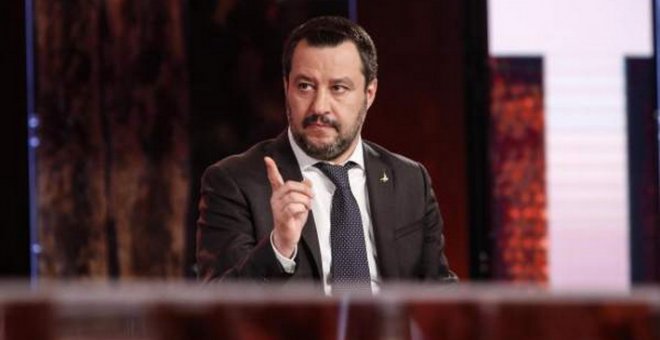 Salvini ensancha la brecha entre las dos facciones de su partido ultraderechista