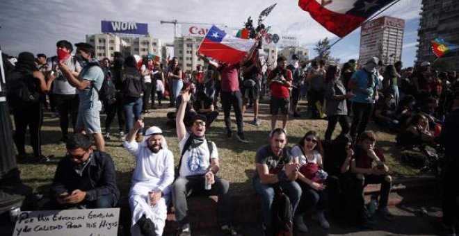 Decenas de miles de personas llenan las calles de Santiago de Chile tras dos semanas de protestas