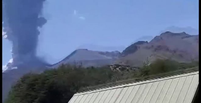 Alerta en Chile por la actividad del volcán Chillán