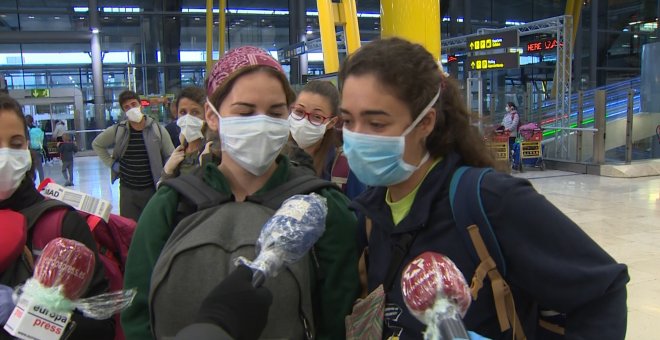 Sanitarias repatriadas de Ecuador: "Venimos con ganas de trabajar"