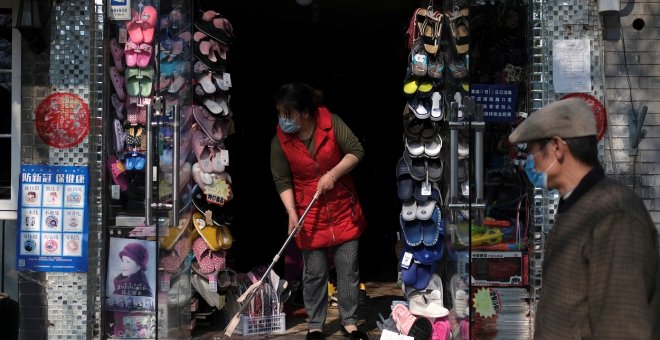 La economía china sufre su primera contracción desde 1976