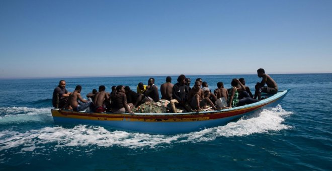Al menos 50 muertos en el naufragio de dos embarcaciones que se dirigían a las Islas Canarias