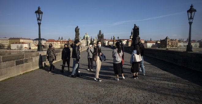 Praga busca "desintoxicarse" del turismo masivo y apostar por el sostenible en el fin de la desescalada