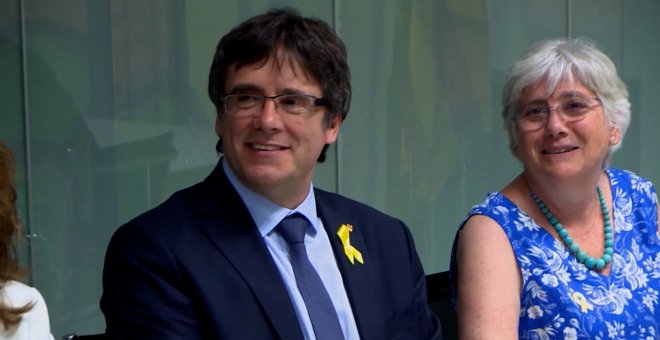 Puigdemont pide aglutinar el catalanismo independentista en un nuevo partido