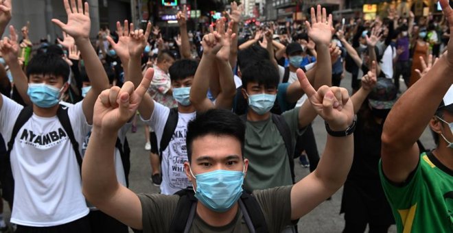 Detenidos cuatro estudiantes en Hong Kong por la nueva ley de seguridad de China
