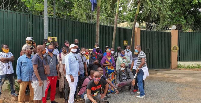 Ghaneses con residencia en España organizan su propio vuelo de repatriación sin ayuda del Gobierno