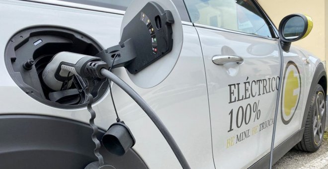 El Plan MOVES impulsa un 160 % la compra de coches eléctricos entre particulares
